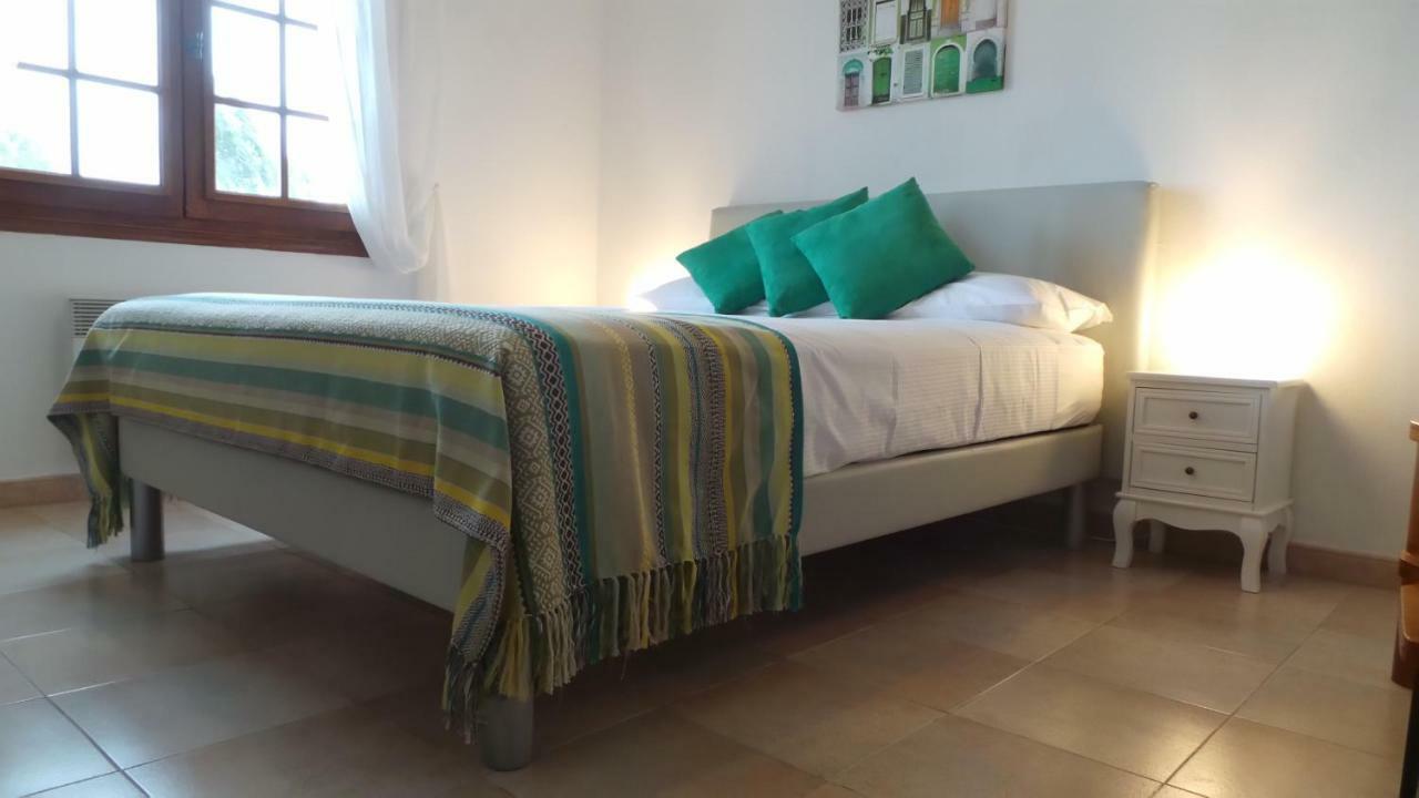 Number9 - Now With Air Conditioned Rooms Carlipa ภายนอก รูปภาพ